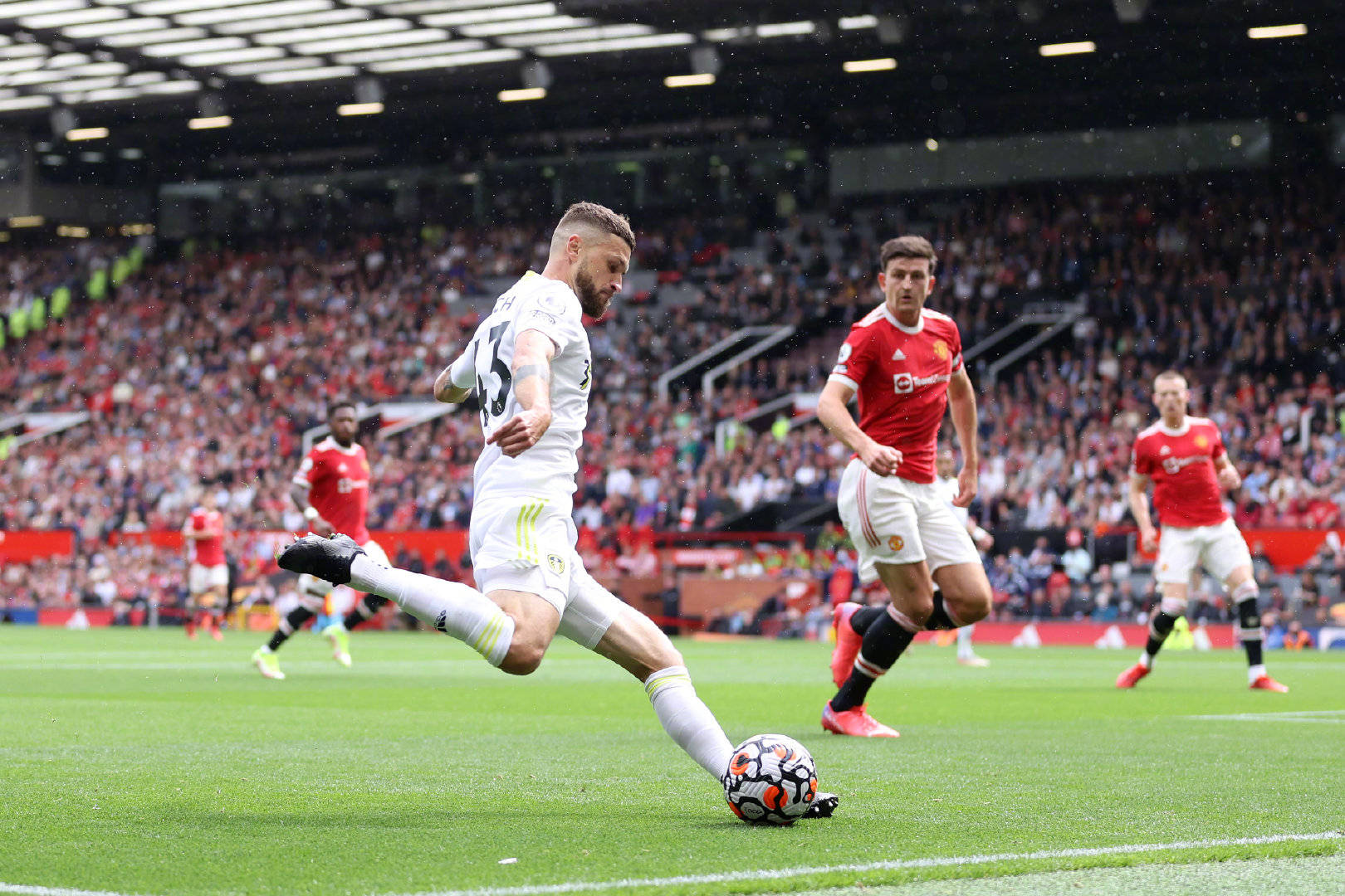 B费的持球 B费的持球